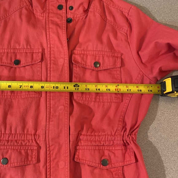 Atlas for Women - Coral Safari jacket. Size 4-6 - Picture 7 of 10